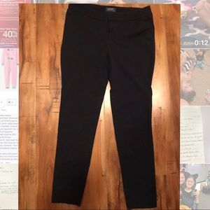 Navy blue old navy pixie pants. EUC